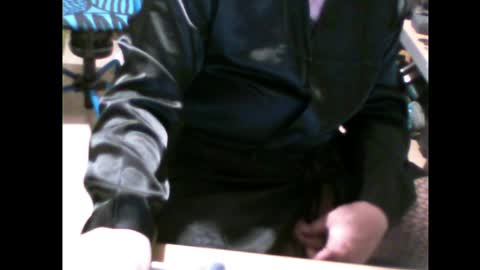 Em online show from 04.18.26