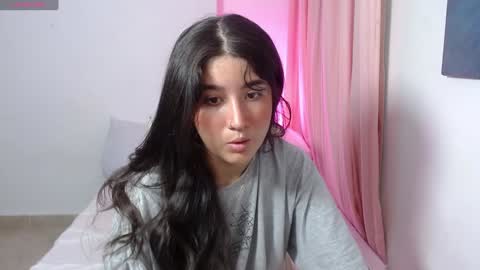 A N D R E A online show from 01.22.25