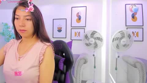 Snapshot of ema_louisx chatting on 02.03.25 Ema louisx online show from 02.03.25