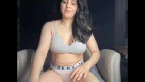 Snapshot of ema_lov3 chatting on 11.27.25 Ema Love online show from 11.27.25