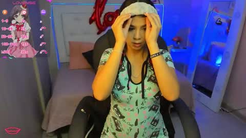 Snapshot of emalinda__hills chatting on 02.17.25 EMA online show from 02.17.25