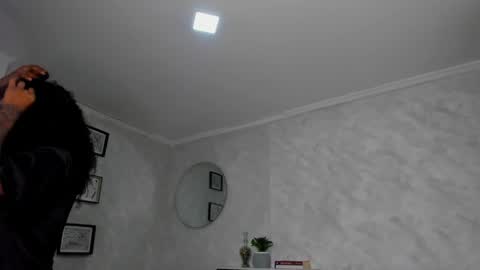 . online show from 04.08.26