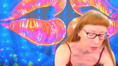 Snapshot of ember_starleena chatting on 02.18.26 Ember Starleena online show from 02.18.26