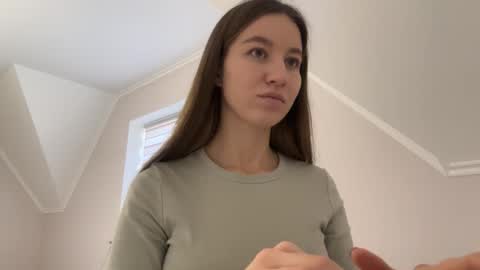 Snapshot of emberfamn chatting on 11.19.25 Alina online show from 11.19.25