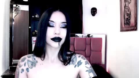 Snapshot of emearld_black chatting on 12.09.24 Emerald Black online show from 12.09.24