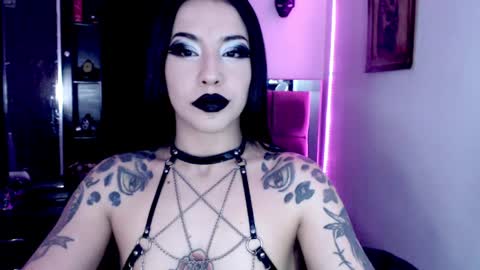 Emerald Black online show from 04.02.26