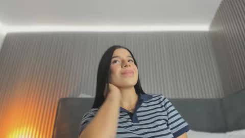 emelie_89 online show from 12.05.25