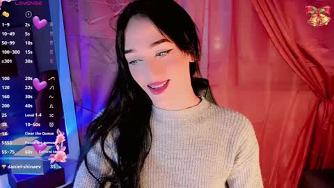 Snapshot of emely_rous chatting on 01.03.25 Emely Rous online show from 01.03.25