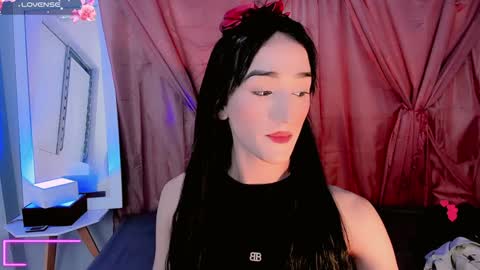 Snapshot of emely_rous chatting on 01.15.25 Emely Rous online show from 01.15.25