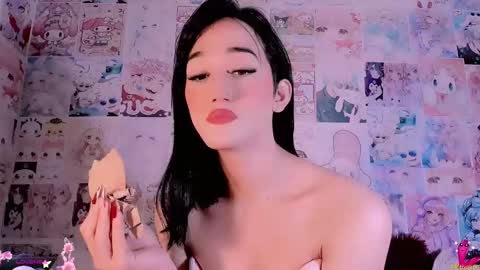 Snapshot of emely_rous chatting on 09.13.25 Emely Rous online show from 09.13.25
