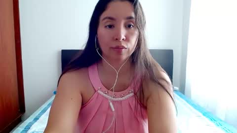 emely_sexx online show from 10.14.25