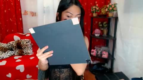 Snapshot of emerald_green15 chatting on 02.06.25 Emerald online show from 02.06.25