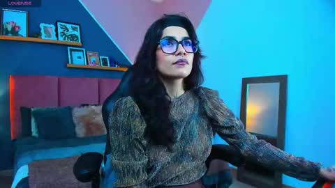 Esmeralda online show from 02.07.26