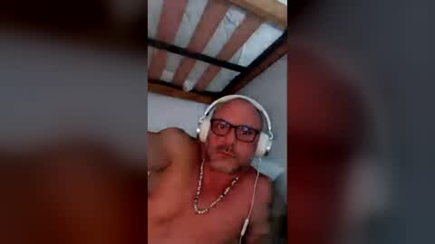 Snapshot of emersonfilho chatting on 07.05.26 emersonfilho online show from 07.05.26