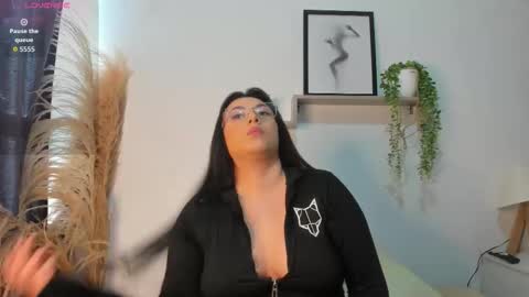 emi_carter online show from 11.26.25