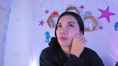 Snapshot of emiily_parkerr chatting on 01.14.26 Emily online show from 01.14.26