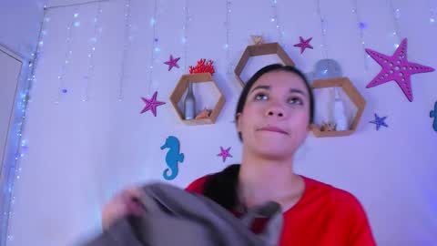 Snapshot of emiily_parkerr chatting on 02.04.26 Emily online show from 02.04.26