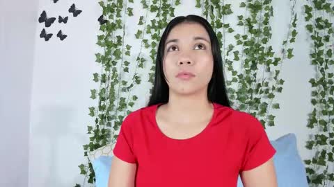 Snapshot of emiily_parkerr chatting on 02.19.26 Emily online show from 02.19.26