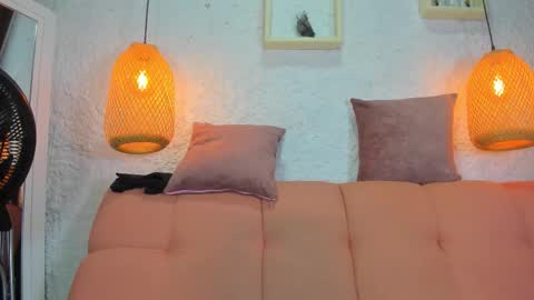 Emily online show from 12.03.25