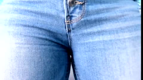 Emily online show from 02.21.25