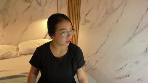 Snapshot of emiilycoopper chatting on 06.12.26 emiilycoopper online show from 06.12.26