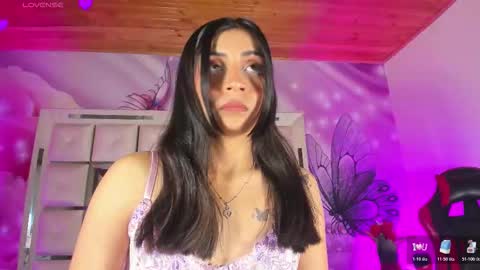 Emili clark  online show from 03.01.26