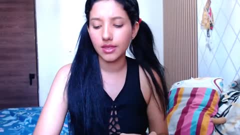 emili riders online show from 01.29.25