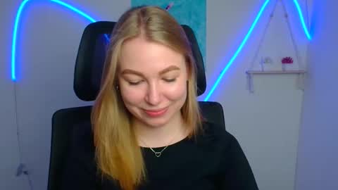 Emilia online show from 05.17.26