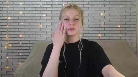 Amili online show from 12.10.24