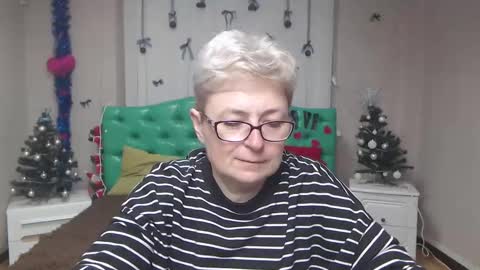 Snapshot of emiliagree chatting on 01.05.26 EmiliaGree online show from 01.05.26