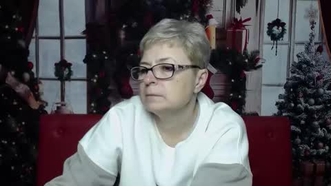 Snapshot of emiliagree chatting on 01.06.26 EmiliaGree online show from 01.06.26