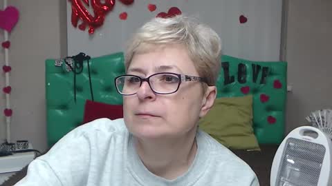 Snapshot of emiliagree chatting on 01.16.26 EmiliaGree online show from 01.16.26