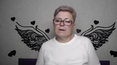 Snapshot of emiliagree chatting on 03.21.26 EmiliaGree online show from 03.21.26