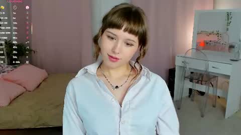 Snapshot of emiliahurrison chatting on 06.12.26 Call me Emilia next stream on Friday at 10 AM GMT online show from 06.12.26