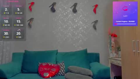 Emiliana online show from 10.16.25