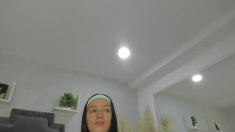 EmiliaRose online show from 04.04.26