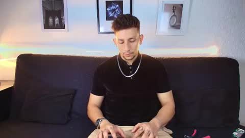 EMILIOCUM online show from 06.19.26
