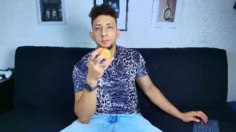 EMILIOCUM online show from 07.29.26