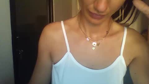 Snapshot of emilly_anne chatting on 06.01.26 Annita online show from 06.01.26