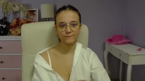 Snapshot of emilly_lust99 chatting on 01.20.25 Emilly online show from 01.20.25