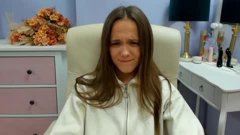 Emilly online show from 05.21.26