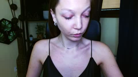 Snapshot of emilly_xkiss chatting on 03.02.26 Emilly online show from 03.02.26