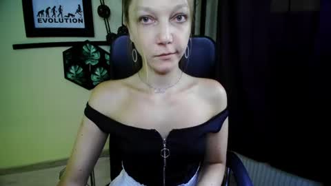 Snapshot of emilly_xkiss chatting on 07.15.26 Emilly online show from 07.15.26