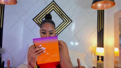 Emilly online show from 11.18.25