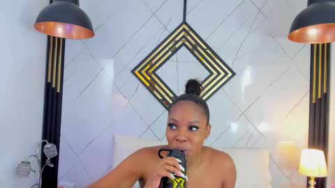 Emilly online show from 11.19.25