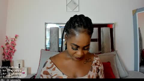 Emilly Roa online show from 06.18.26