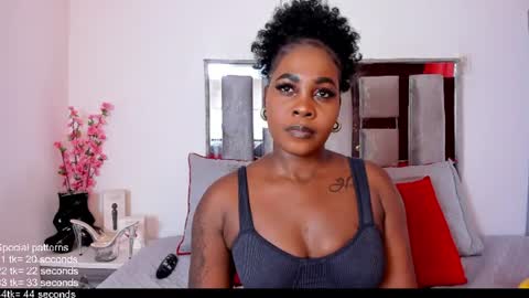 Emilly Roa online show from 06.22.26