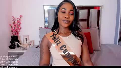 Emilly Roa online show from 06.24.26