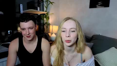 emily0303 online show from 10.18.25