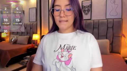 Emily online show from 03.04.25